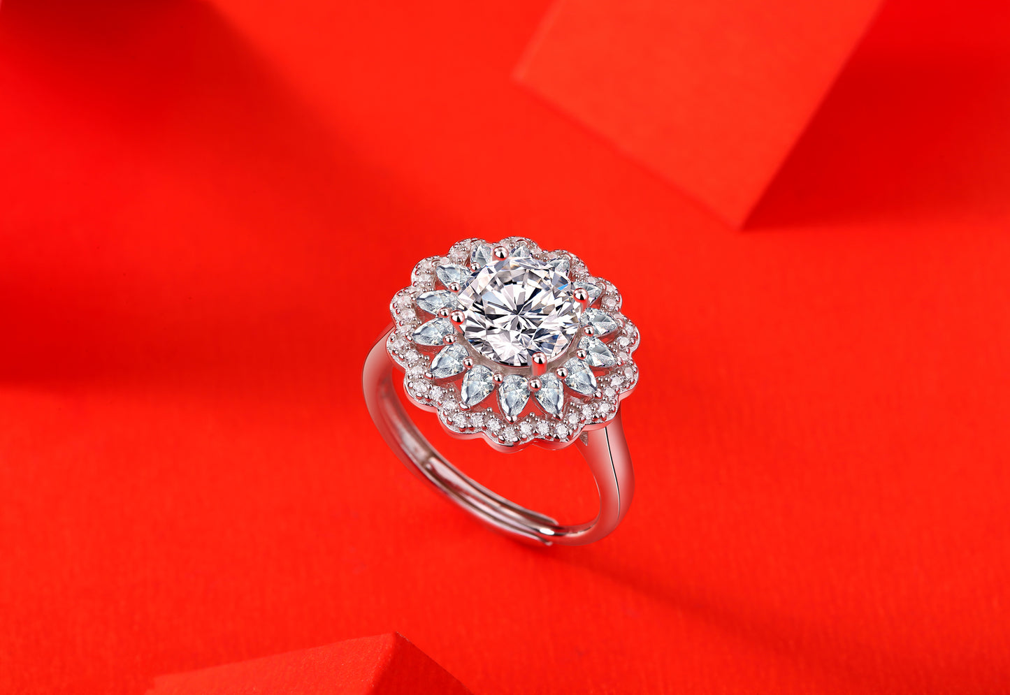 [TW] [#Link 48] Sun Flower Shape 2 Carats S925 Sterling Silver Mossanite Ring
